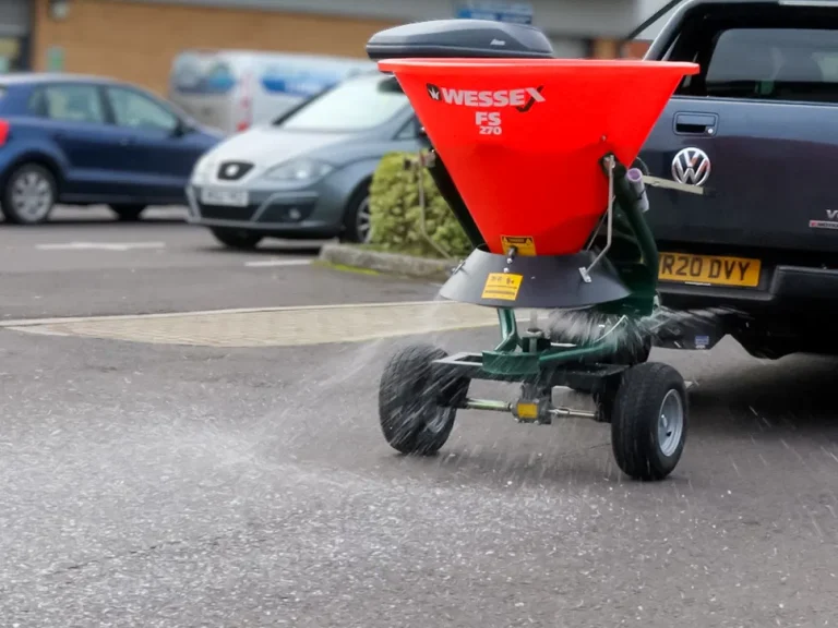 ATV SALT SPREADER FS TRAILED